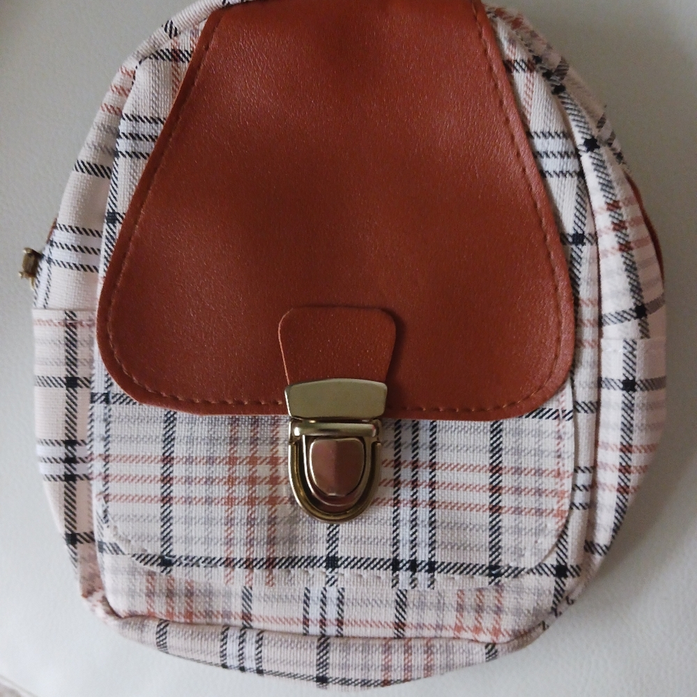 Small bag - Picture 2 of 2